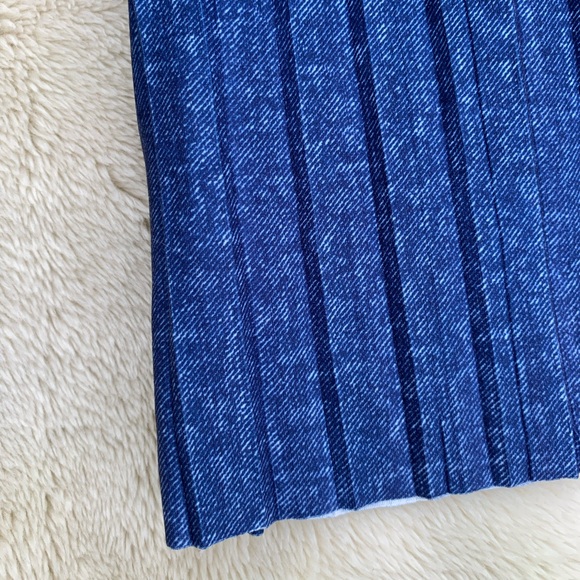 New with tags A&O International stretchy pleated palazzo pants M - Picture 5 of 6